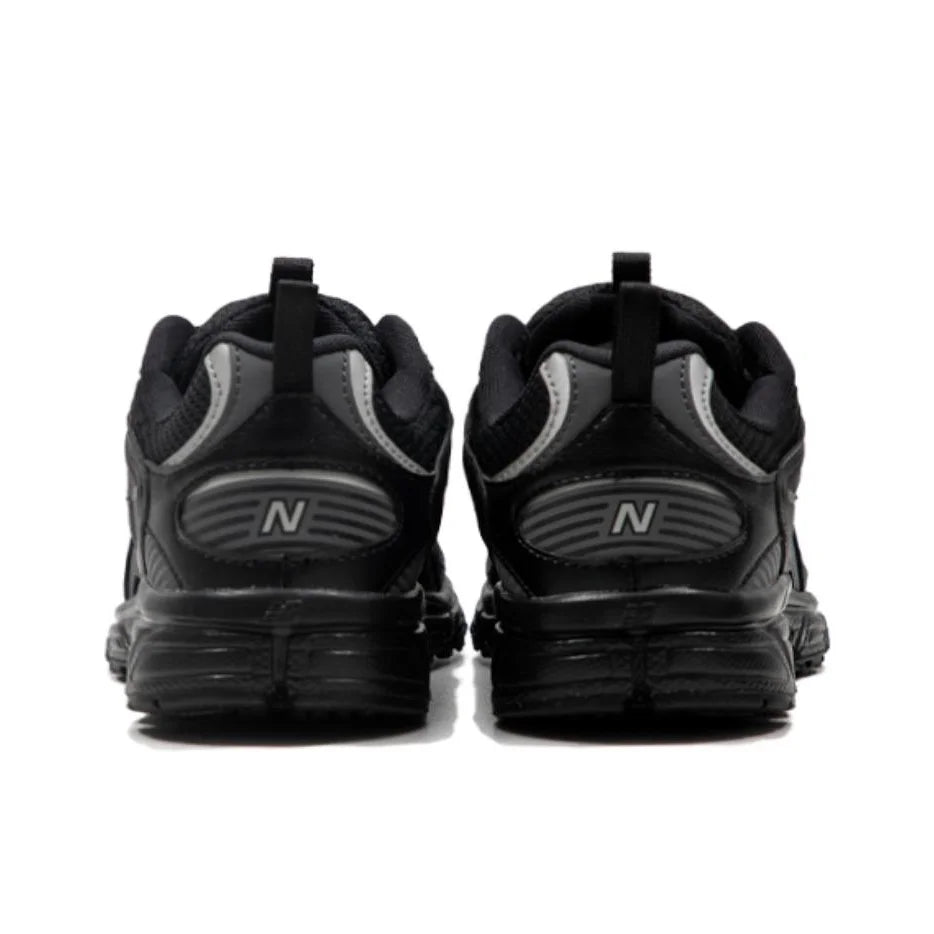 New Balance - 408 Sneakers